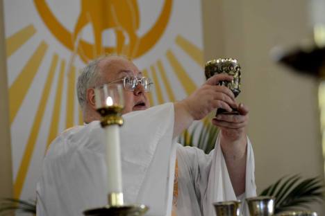 18615_10152910891353435_3336876650763363028_n